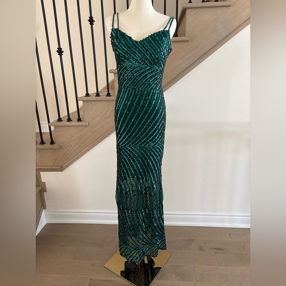 Elegant Green Sequin Prom Dress